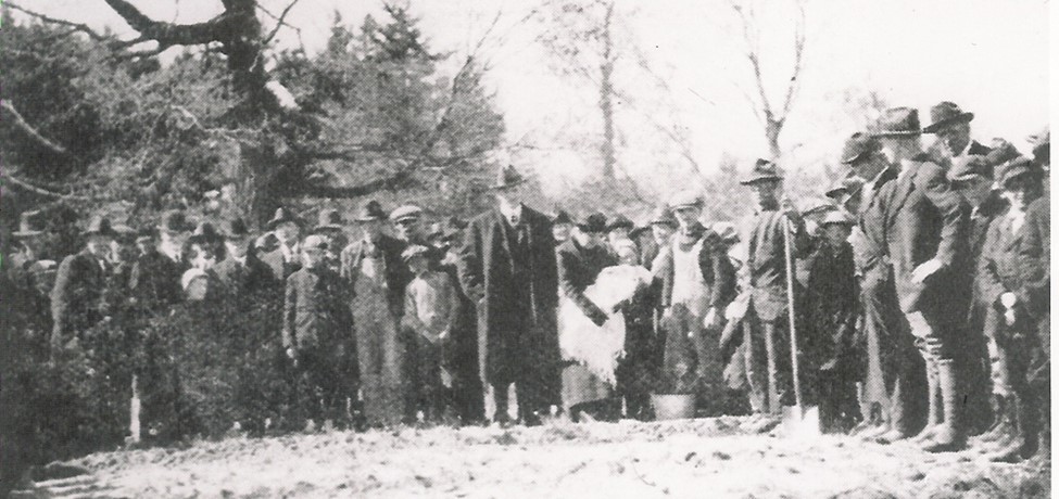 The first trees were planted in May of 1922 in the Hendrie Tract in Vespra Township