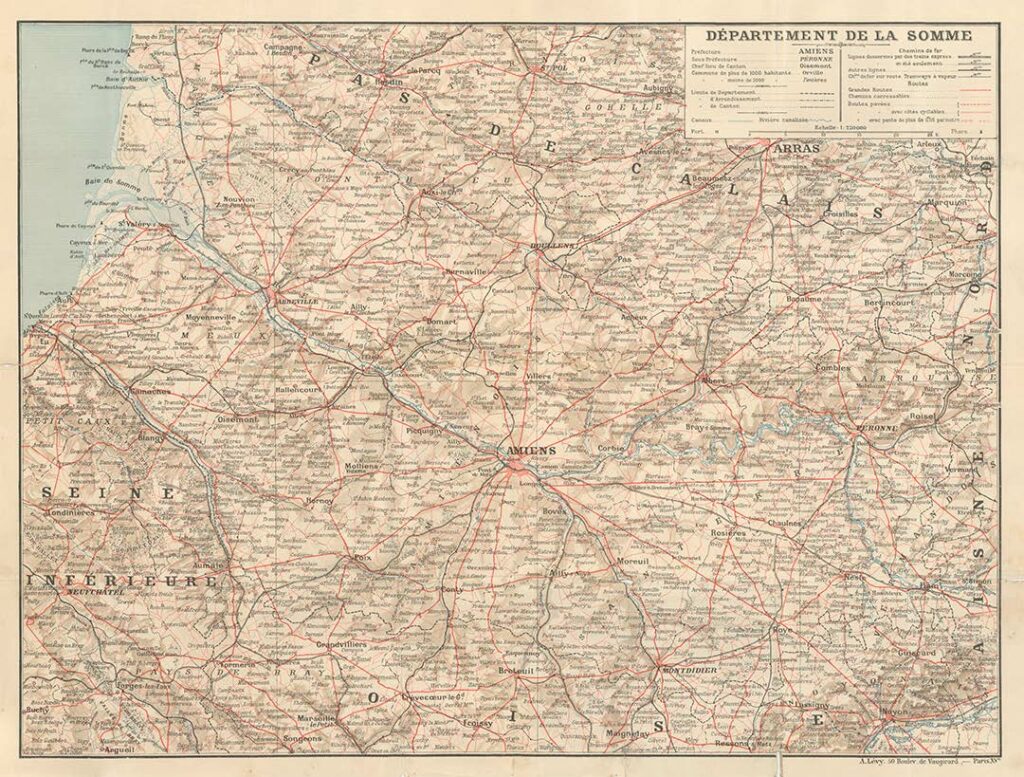 979-38     ​Department de la Somme, ca 1918; Town of Amiens in centre of map